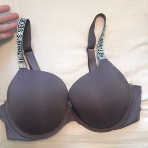 Victoria’s Secret bra